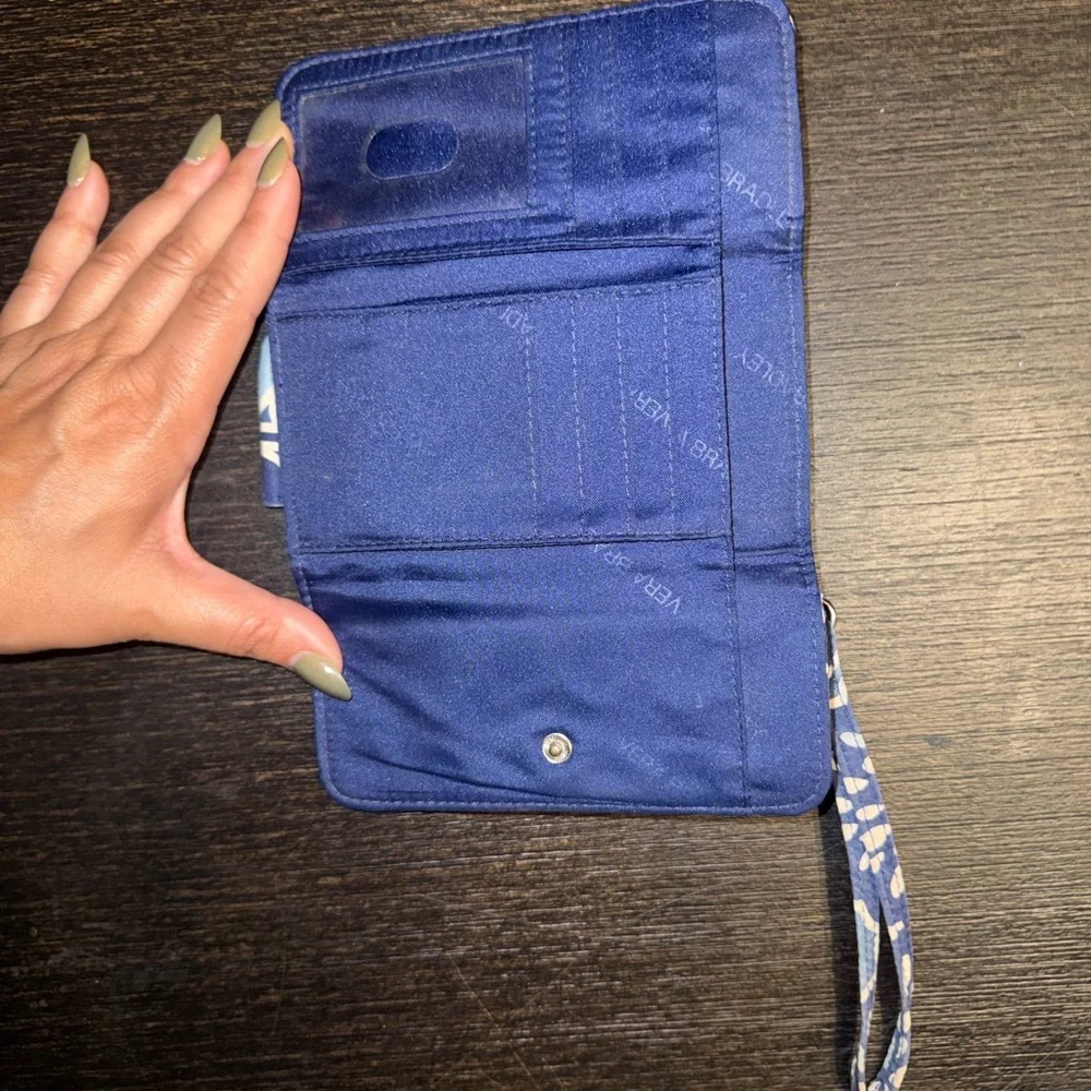 Vera Bradley Blue Floral Wristlet Phone Wallet Case